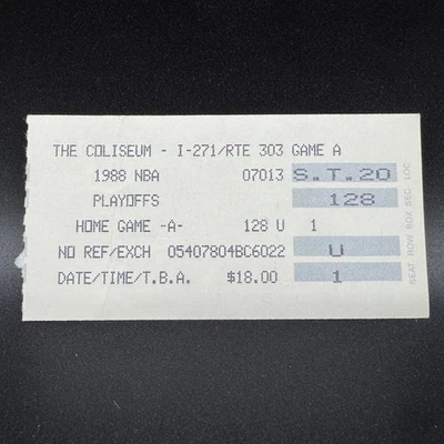 1988 NBA PLAYOFFS 1ST ROUND TICKET STUB *CHICAGO BULLS VS. CAVS *MICHAEL JORDAN - Image 1 of 2