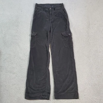 Pantalones cargo American Eagle para mujer 0 negros tiro súper alto holgados pierna ancha pana Foto 1 de 4