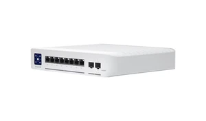 Ubiquiti Networks Enterprise 8-Port Multi-Gigabit Layer 3 PoE Switch - Afbeelding 1 van 2