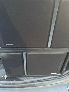 Bose 301 Series III Direct Reflecting Pair- Set of 2 - Picture 1 of 13