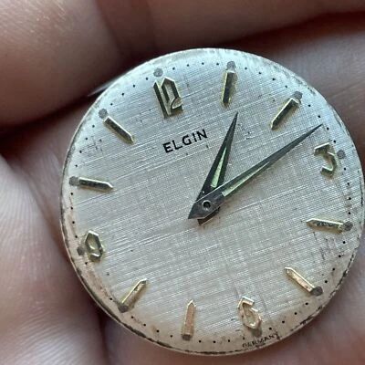 Vintage Elgin Watch Co. Seventeen Jewel Unadjusted Movement And Face - Image 1 of 4