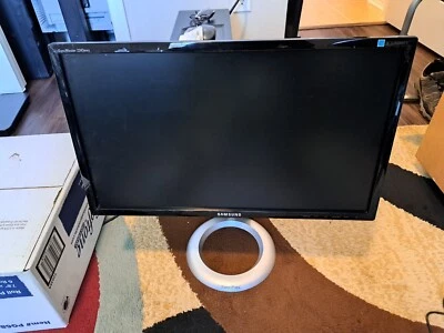Samsung SyncMaster  2343bwx 23" LCD Widescreen Monitor With Ergotron VESA Stand  - Image 1 of 4