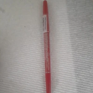 1 Styli-Style Twist & Sharp! Self Sharpening EYELINER MARASCHINO CHERRY #LPM002 - Picture 1 of 2