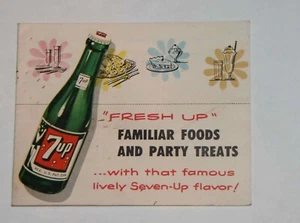 1953 Fresh Up Familiar Foods and Party Treats: Seven Up Cook booklet - Imagen 1 de 1