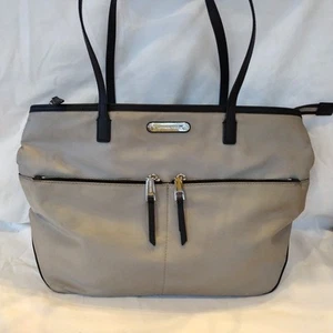 Bolso de Hombro Michael Kors Kempton Nylon Gris Bolsillo Cremallera Grande - Imagen 1 de 20