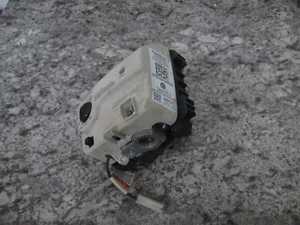 Honeywell WV8840B1110 Water Heater Gas Control Valve 32116-000 / 100078045 - Picture 1 of 6