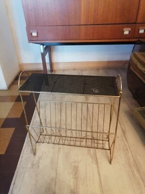 Porte Revues  PlateauMetal Perfore Structure Doree Style Mategot 1950 60 - Photo 1/4