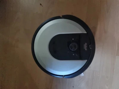 iRobot Roomba i7+ (i7556) Saugroboter, Automatische Absaugstation,  - Bild 1 von 3