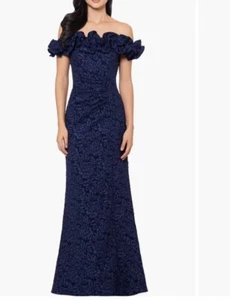 NEU $ 288 XSCAPE [16] Schulterfreies Brokatkleid mit Rüschen marineblau #S1669 - Bild 1 von 12
