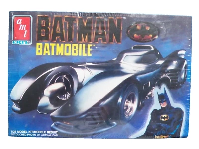 Sealed vintage 1989 AMT ERTL BATMAN Batmobile Model CAR KIT 1/25 - Image 1 of 3