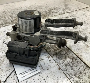 2009-10 Dodge Charger/Chrysler 300/ Magnum ABS dual piston caliper Assembly OEM - Picture 1 of 9