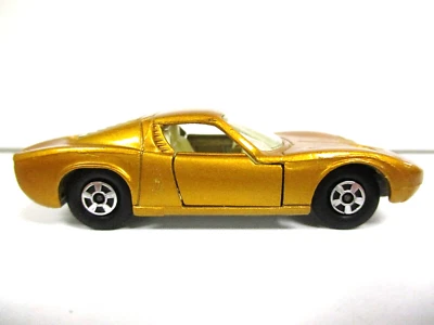 LESNEY MATCHBOX SUPERFAST #33 33 - LAMBORGHINI MIURA P400 - DIECAST - Image 1 of 4