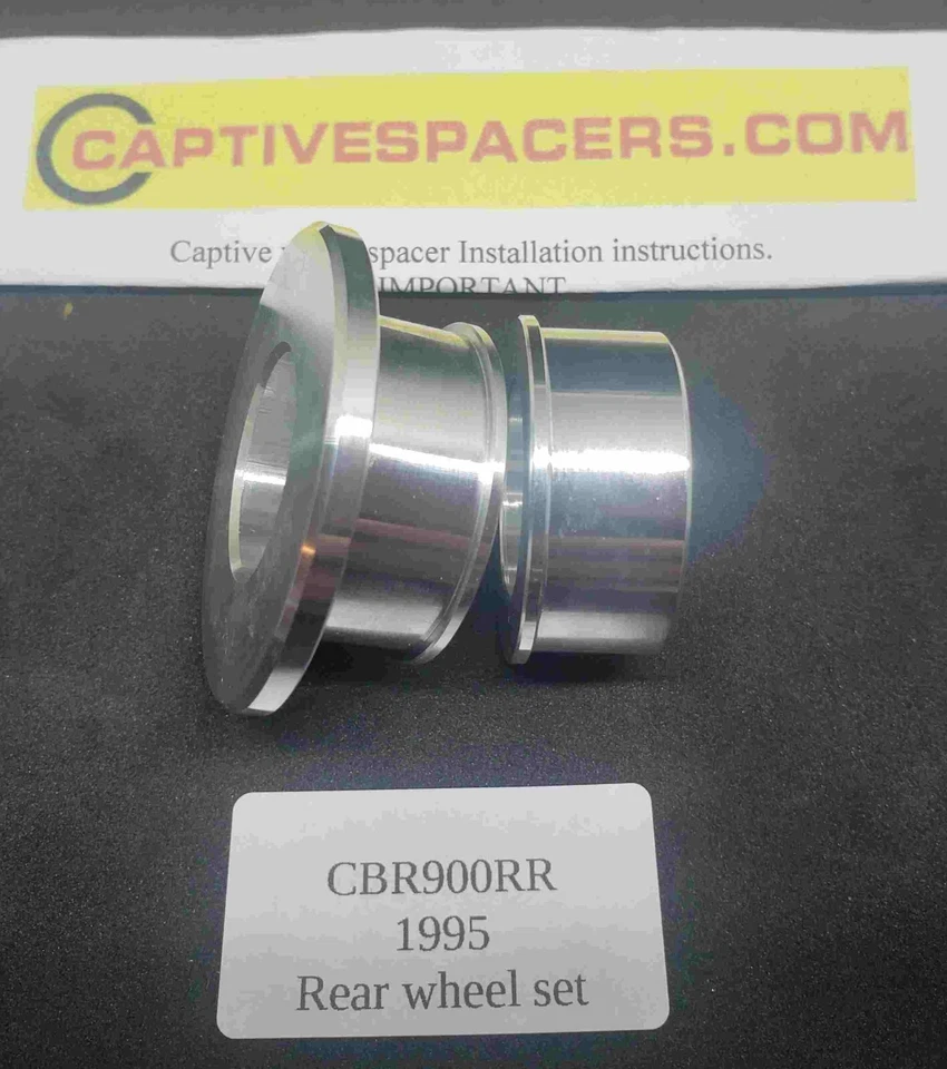 Espaciadores de rueda trasera cautivos CBR900RR FIREBLADE 1994-1997. Plata. Foto 1 de 1