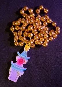 Cuentas de Mardi Gras - Krewe de Rex - Templo del Pabellón de Plata - Cuentas de Oro - Imagen 1 de 2