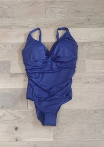 Traje de baño Contours Coco Reef 12/36D forma púrpura de una pieza UW inmersión nuevo sin etiquetas - Imagen 1 de 5