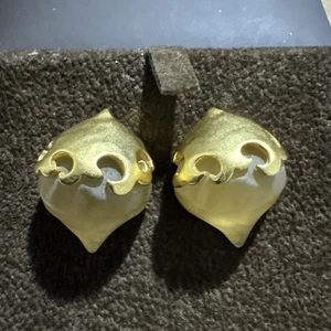 Karl Lagerfeld Vintage High End Lucite Gold Tone Pierced Earrings Rare Frosted - Picture 1 of 15