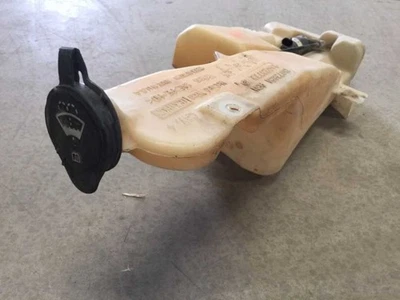 99 - 05 SIERRA 2500 179K! CONJUNTO DEPÓSITO LAVADORA PARABRISAS CON INDICADOR DE BAJO NIVEL Foto 1 de 4