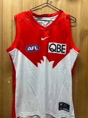 Buddy Franklin Signed Sydney Swans Jersey (M) #23 - Image 1 of 3