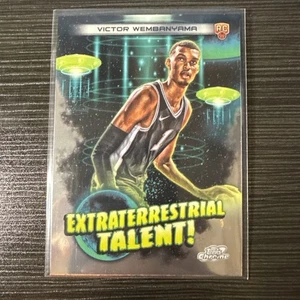 2023-24 Topps Cosmic Chrome - Extraterrestrial Talent Victor Wembanyama (RC) - Bild 1 von 6