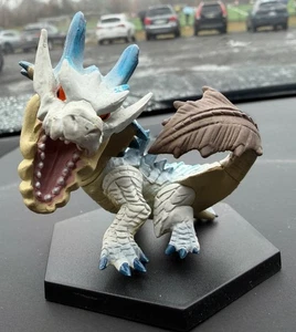 Monster Hunter Capcom Lagiacrus Figura Constructor Dragón con Base Coleccionable - Imagen 1 de 5