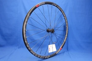 Bontrager Kovee PRO Carbon 27.5" FRONT Wheel, Disc Brake, Boost 15x110mm, TLR - Picture 1 of 5