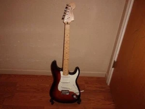 2001 Squier Standard Stratocaster Brown Sunburst (Brownie) + Pro Setup + MINT - Picture 1 of 12