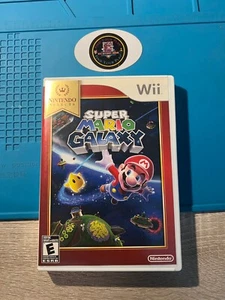 CIB Nintendo Wii Game - Nintendo Selects: Super Mario Galaxy - Picture 1 of 7