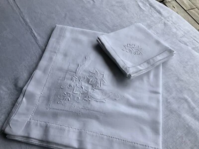 LINGE ANCIEN Nappe Brodée En Lin Et Point Jour Et Ses 6 Serviettes - Photo 1/4