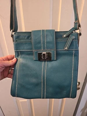 Vintage TIGNANELLO Leather Crossbody Organizer Shoulder Bag Purse.So Much Room. - Image 1 of 4