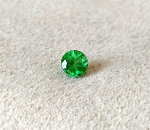 Transparent Green 6 mm Round cut Tsavorite Garnet Unheated Untreated Gemstone