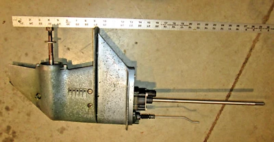 Yamaha OEM 6-8 HP completo eje corto unidad inferior caja de cambios Foto 1 de 4