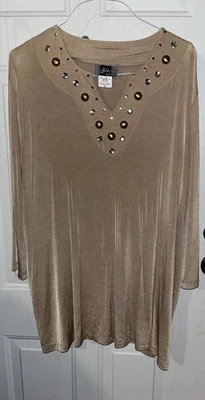 "Túnica para mujer Slinky Brand tostada/dorada con cuentas cuello en V elástica talla 3X-26-33""" Foto 1 de 4
