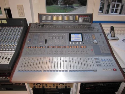 Tascam DM 4800 Digitalmischpult mit MU 1000 Meterbridge - Bild 1 von 4