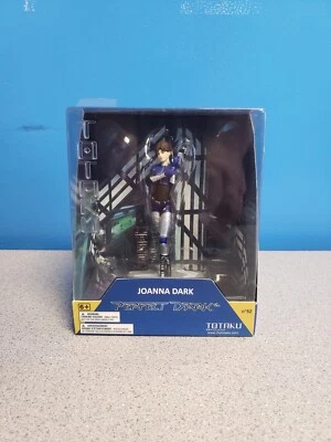 Totaku Joanna Dark 'Perfect Dark' Figure  First Edition  - Image 1 of 4