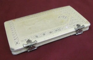 1900s ANTIQUE CHRISTIAN CATHOLIC POCKET GOSPEL CARVED CELLULOID COVERS ITALY RAR - Picture 1 of 13