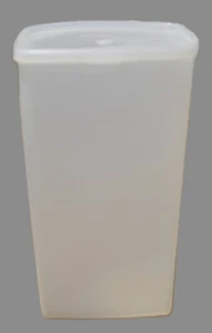 Vintage Tupperware 313 Sheer Square 8" 2qt Freezer Storage Container & 310 Seal - Picture 1 of 4