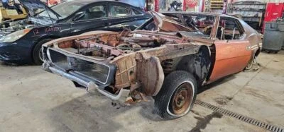 Left Front Spindle/Knuckle Drum Brake Style Fits 1971 AMC JAVELIN 1142711 - Image 1 of 4