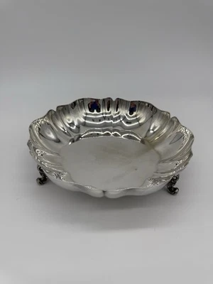 WM A Rogers festoneado plateado cuenco para servir 8,5" Foto 1 de 4