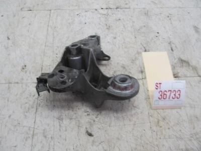 Soporte de montaje del motor A4 QUATTRO 2001 AUDI lado del conductor izquierdo soporte del motor delantero Foto 1 de 4