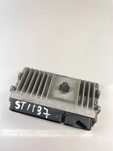 ST1137 TOYOTA Engine Control Unit ECU 89661-47890 - Picture 1 of 3