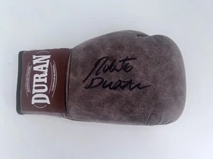 Roberto Duran Autographed Boxing Glove (1) Hands of Stone Manos de Piedra Signed - Picture 1 of 2