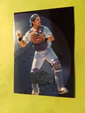MIKE PIAZZA - LOS ANGELES DODGERS - 1996 METAL "TITANIUM" INSERT #6 OF 10 NrMt