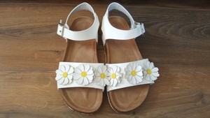 peacocks girls sandals