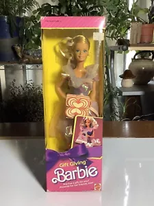 1985 Mattel Gift Giving Barbie #1922, See Pics (B9) - Picture 1 of 7