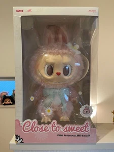 Figura Coleccionable POP MART Edición Limitada MOKOKO CERCA DE DULCE de Japón - Imagen 1 de 4