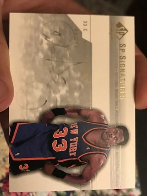 2003-04 SP Authentic - Sp Signatures Patrick Ewing #PE-A (AU) GOLD AUTO - Image 1 of 3