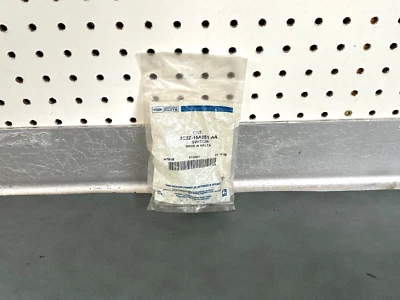 Ford OEM NOS 3C2Z-15A851-AA переключатель предупреждающей лампы стояночного тормоза 2008-2014 E-150 - Изображение 1 из 3
