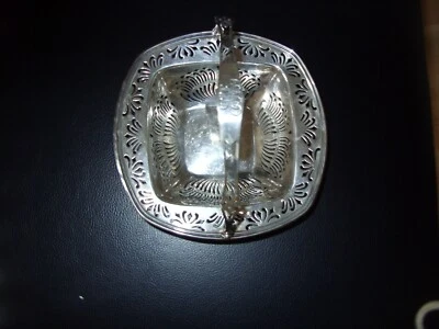 Sterling Silver Candy/Nut/Treat Dish with Handle,  Stamped, 138 grams - Image 1 of 3