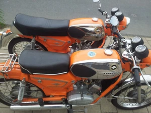 2 stück GLATTE zündapp KS 50 watercooled 517-50 mit 6,25 PS und duplex BREMSE - Bild 1 von 24