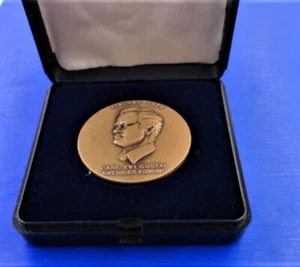 Suecia Rey Carlos XVI GUSTAF visita FINLANDIA 1974, medalla de bronce Ø 35,0 mm 21,90gr - Imagen 1 de 11